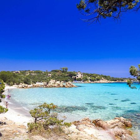 Case Vacanze La Conia Cannigione Luaran gambar