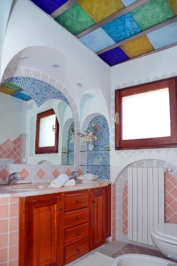 Case Vacanze La Conia Cannigione Bilik gambar