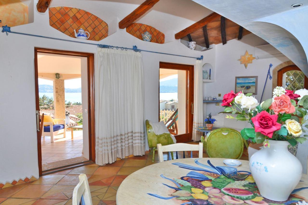 Case Vacanze La Conia Cannigione Luaran gambar