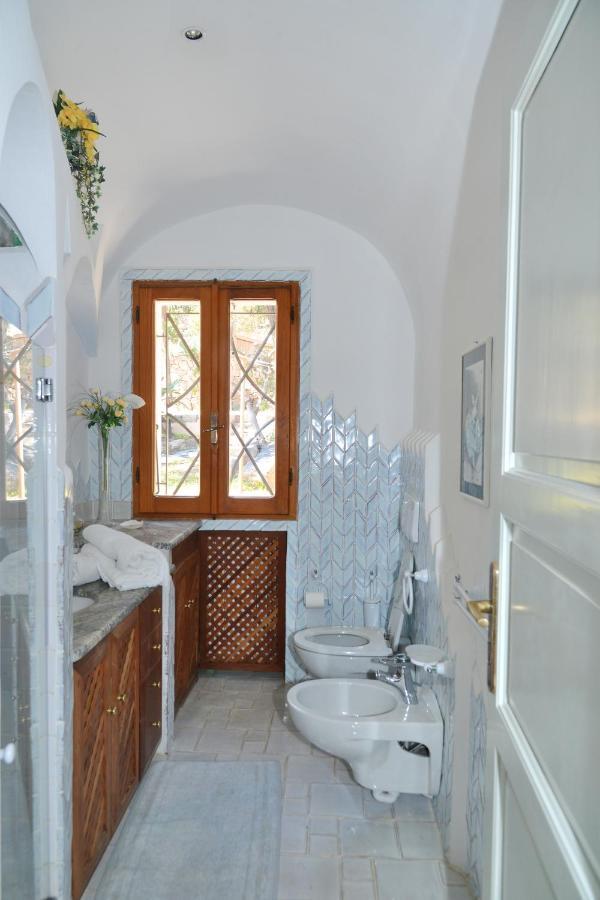 Case Vacanze La Conia Cannigione Luaran gambar