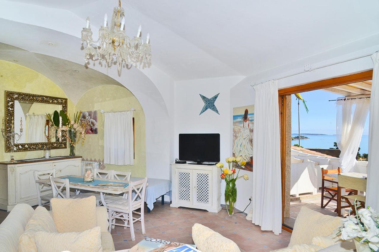 Case Vacanze La Conia Cannigione Luaran gambar