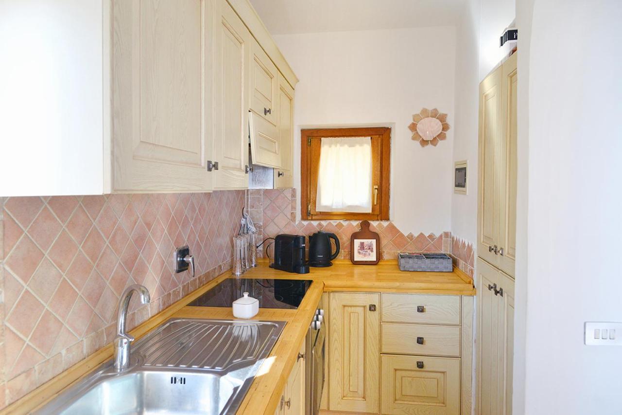 Case Vacanze La Conia Cannigione Luaran gambar
